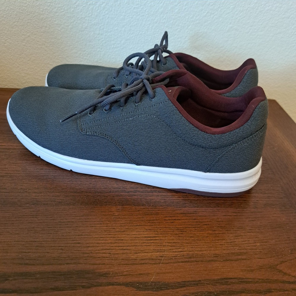 TravisMathew The Daily Knit Grey Burgundy Sneakers 1MAA222 Mens 14 - Picture 5 of 11